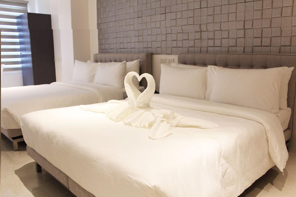 City Park Hotel Residences Taguig Zewnętrze zdjęcie
