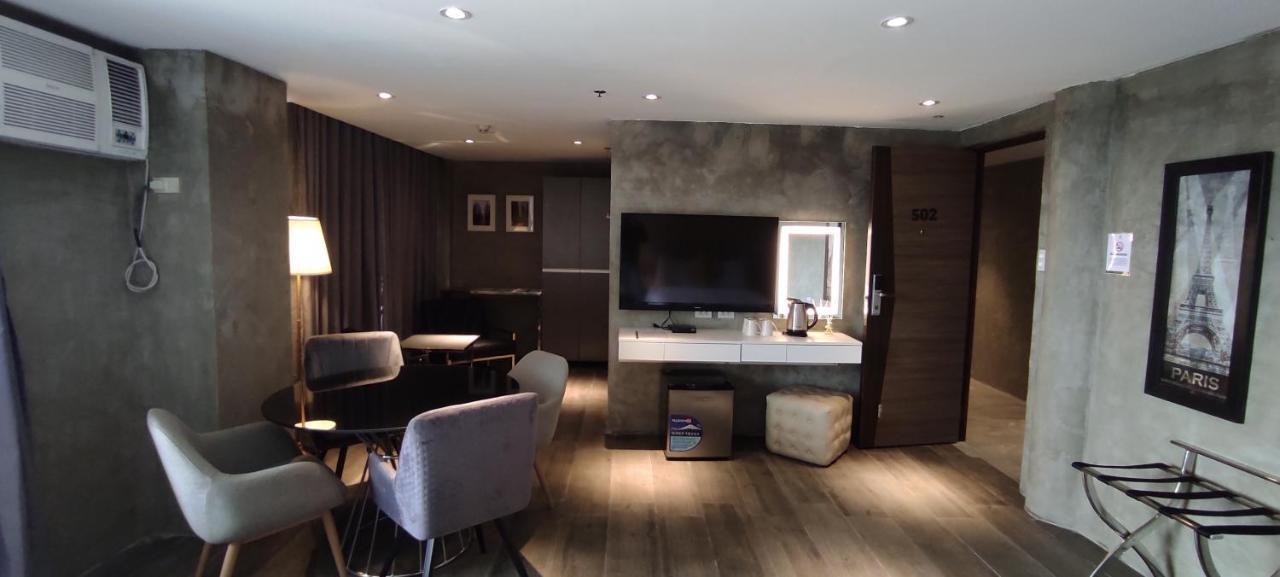 City Park Hotel Residences Taguig Zewnętrze zdjęcie
