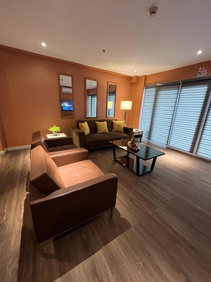 City Park Hotel Residences Taguig Zewnętrze zdjęcie