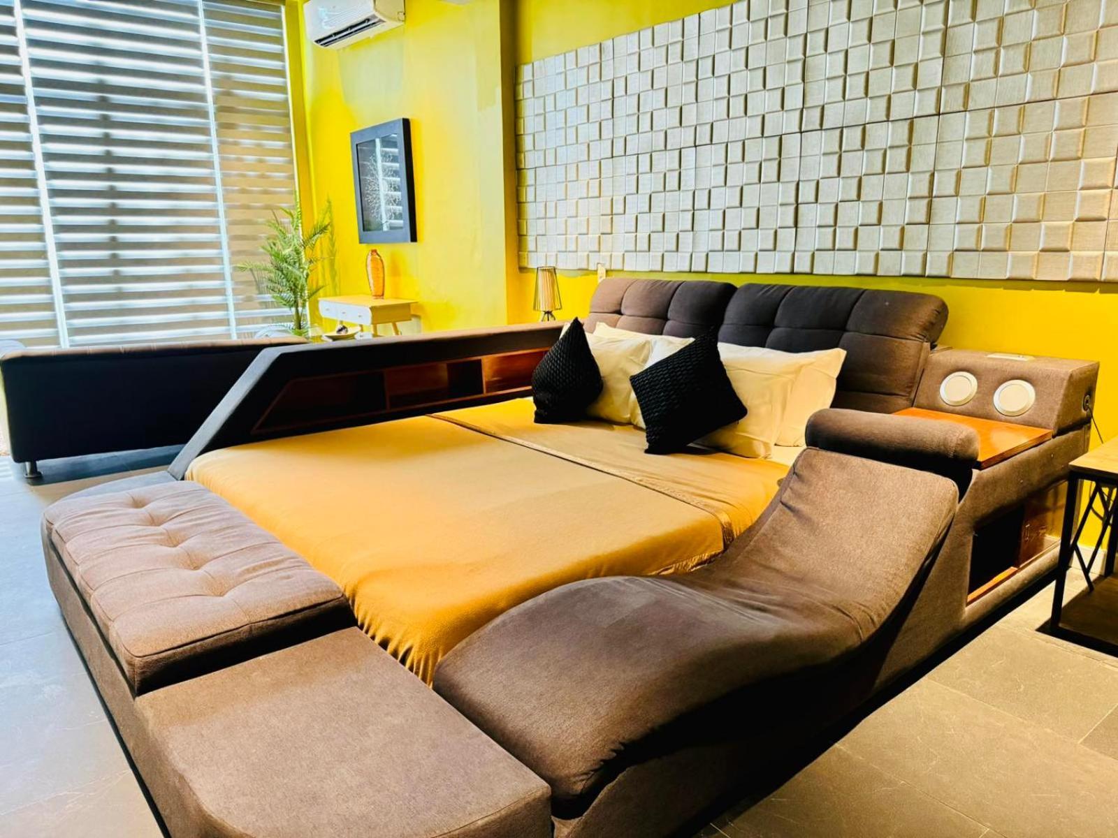 City Park Hotel Residences Taguig Zewnętrze zdjęcie